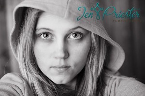 MI Newborn Photographer 300x199