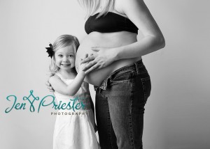 Rochester Michigan Maternity Photography 300x214