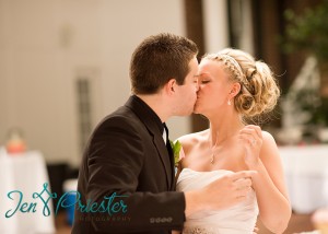 Bride And Groom Wedding Photographer 300x214