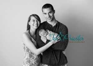 Newborn Mommy Daddy Photography Brighton MI 300x214