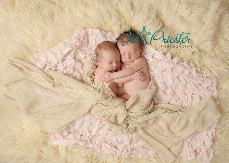 grand-rapids-michigan-newborn-photographer
