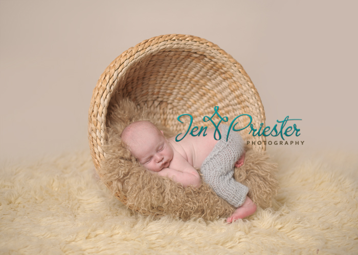 toledo-oh-newborn-photographer