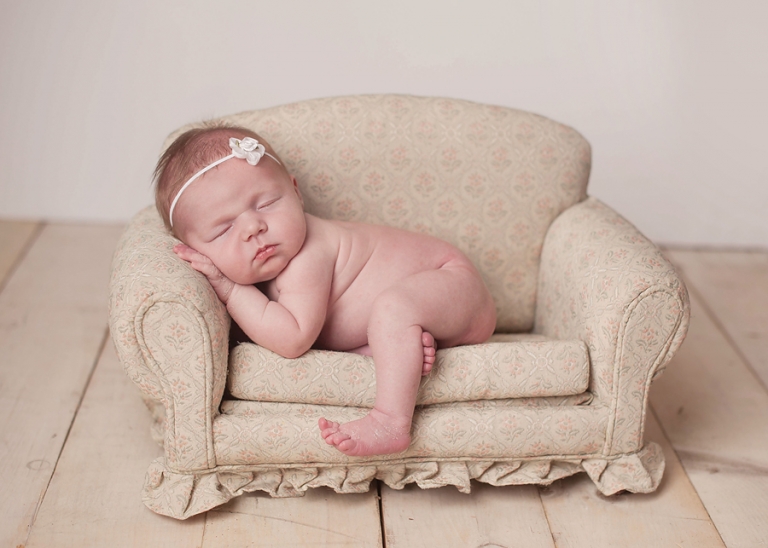 rochester hills michigan newborn photographer